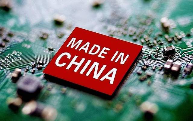 中国量产12纳米工艺，第四代芯片材料也取得了突破，拜登心都碎了