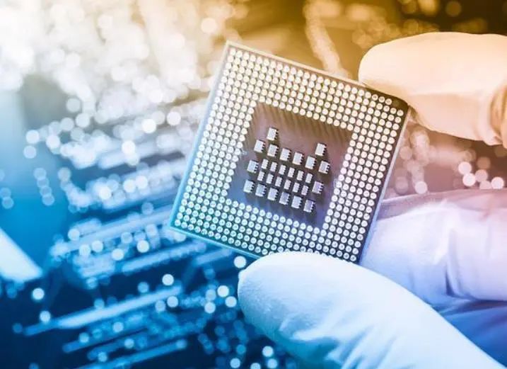 美国、日本、荷兰芯片禁令出炉：14nm以下芯片我们只能靠自己