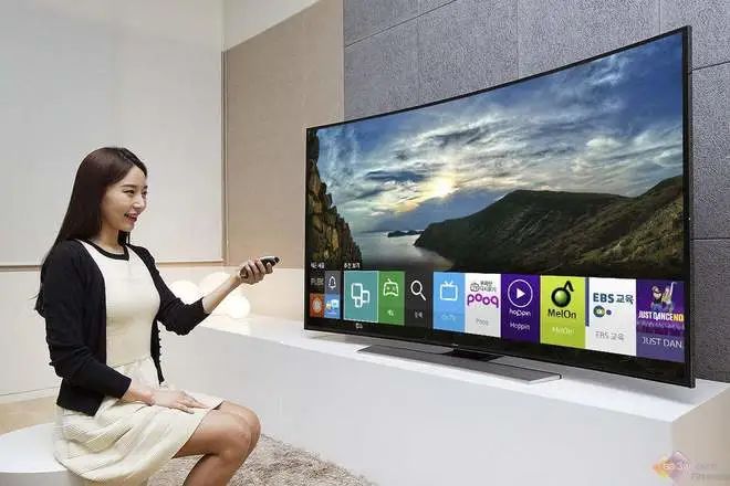 日韩系大溃败，7大国产彩电拿下92%份额，小米排第1，华为呢？