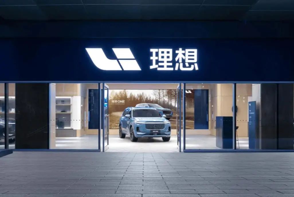 也是搞笑，电车越来越像油车，油箱大才是硬道理！